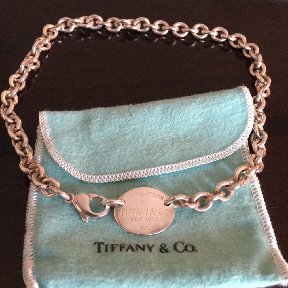 Tiffany & Co. Return to Tiffany Necklace